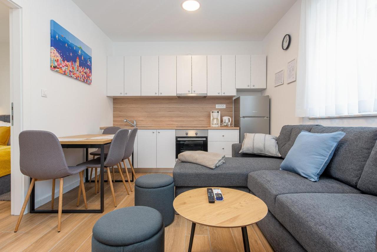 Apartmani Diva زادار الغرفة الصورة