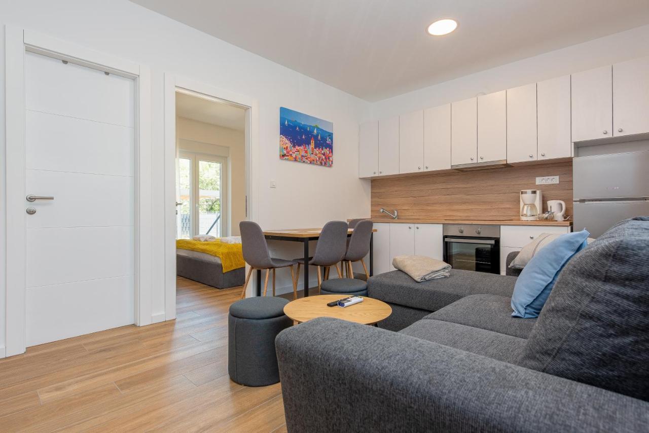 Apartmani Diva زادار الغرفة الصورة